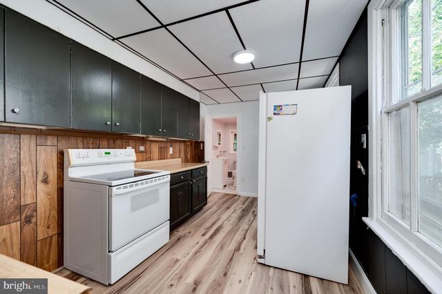 1218 LOCUST ST, Reading, PA 19604