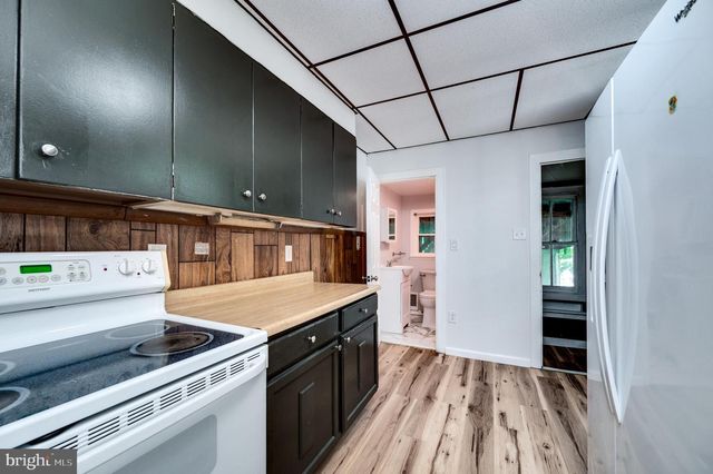 1218 LOCUST ST, Reading, PA 19604