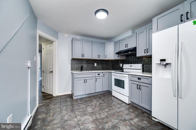 1218 LOCUST ST, Reading, PA 19604