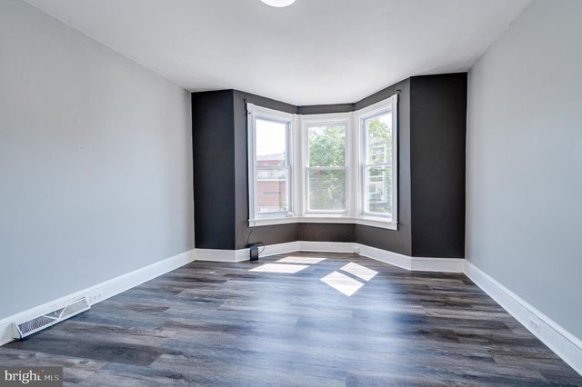 1218 LOCUST ST, Reading, PA 19604