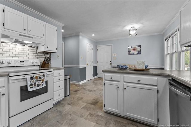 7783 Trappers Road, Fayetteville, NC 28311