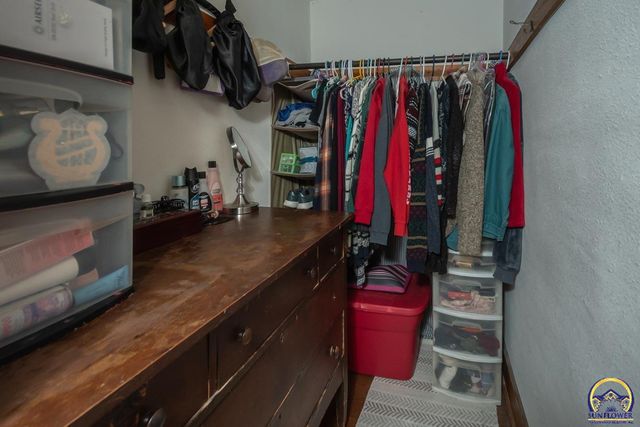 301 Walnut ST, Valley Falls, KS 66088