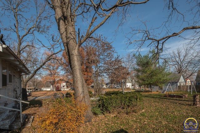 301 Walnut ST, Valley Falls, KS 66088