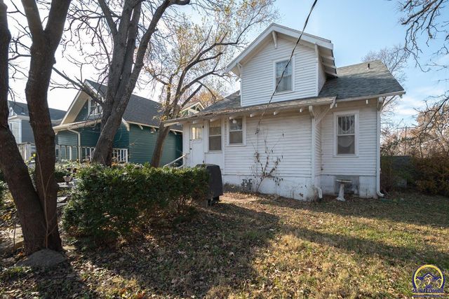 301 Walnut ST, Valley Falls, KS 66088