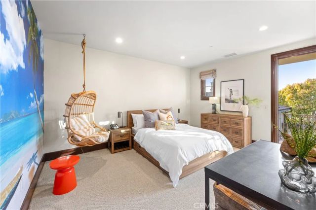 16 Shore Walk, Newport Coast, CA 92657