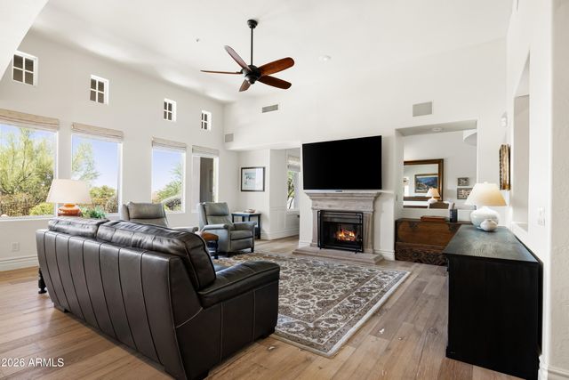 9565 E MOUNTAIN SPRING Road, Scottsdale, AZ 85255