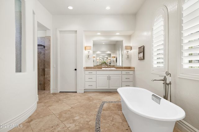9565 E MOUNTAIN SPRING Road, Scottsdale, AZ 85255