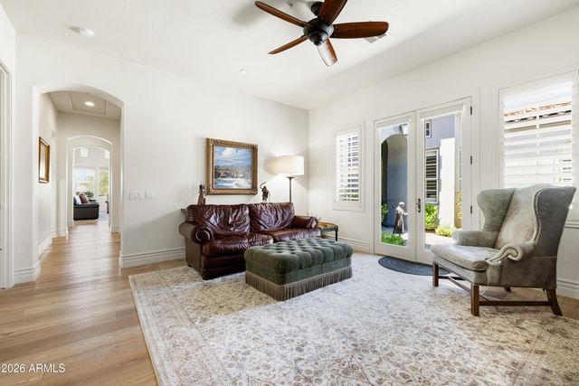 9565 E MOUNTAIN SPRING Road, Scottsdale, AZ 85255