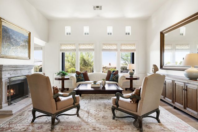 9565 E MOUNTAIN SPRING Road, Scottsdale, AZ 85255