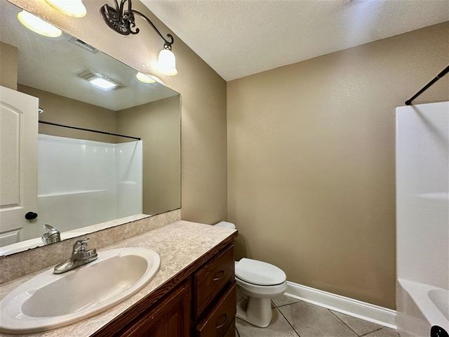 312 Barkley Street, Iowa, LA 70647