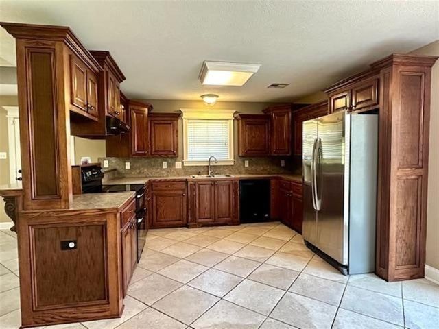 312 Barkley Street, Iowa, LA 70647