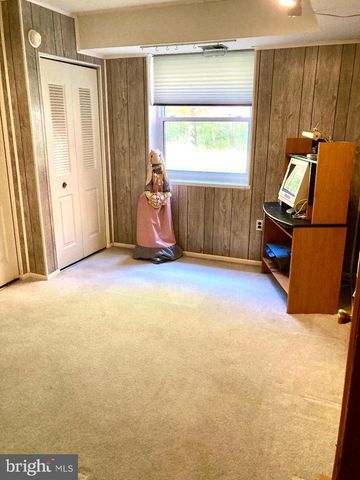 4 DOVER HALL, Dover, DE 19904