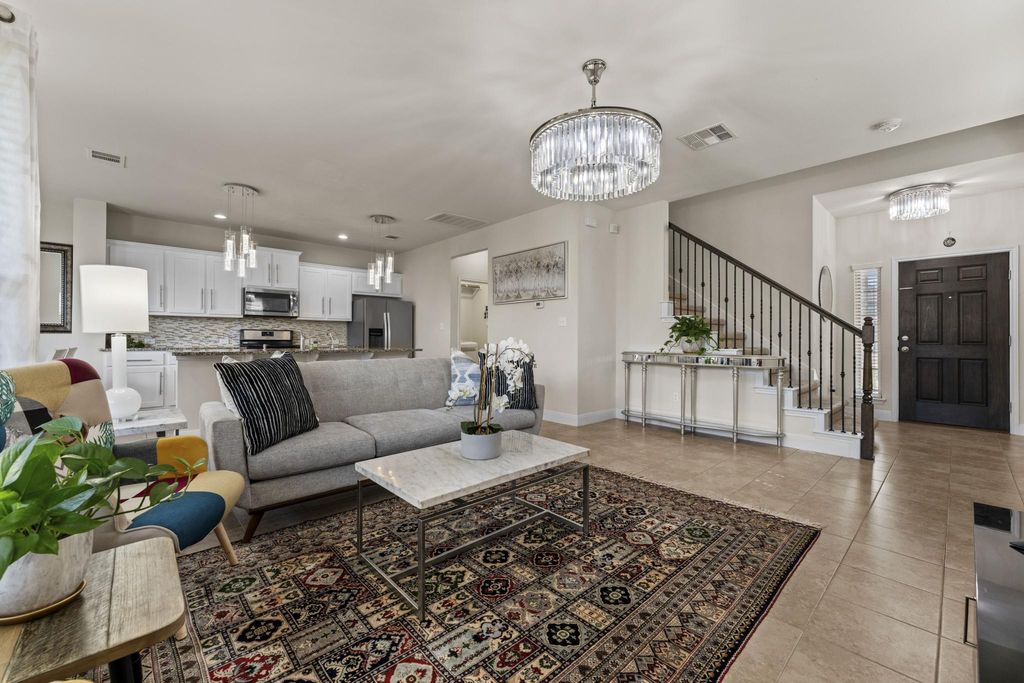 3651 Sandy Brook DR 202, Round Rock, TX 78665