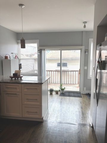3132 N Lowell Avenue, Chicago, IL 60641