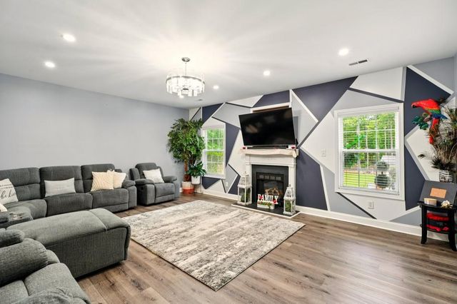 100 Chadwick Place, Villa Rica, GA 30180