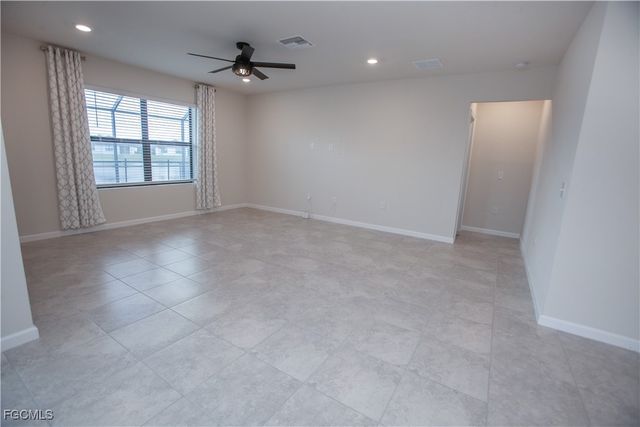 10811 Firebush CIR, North Fort Myers, FL 33917