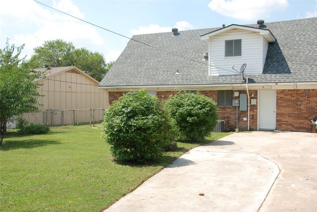 3520 Sunnydale Lane, Denton, TX 76209