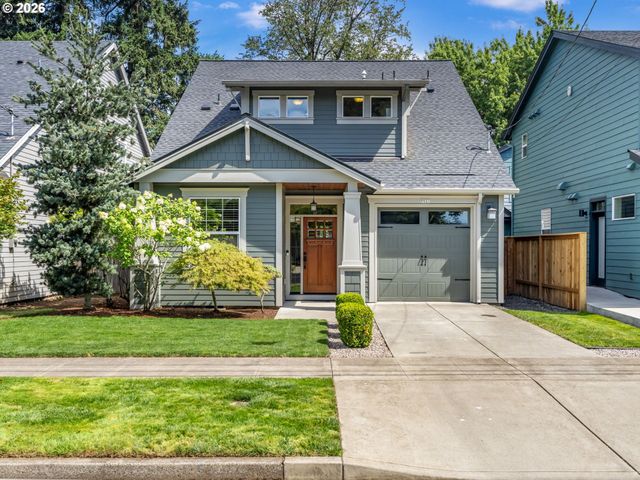 5521 Se STEELE St, Portland, OR 97206