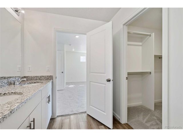 4203 Marblewood Dr, Johnstown, CO 80534