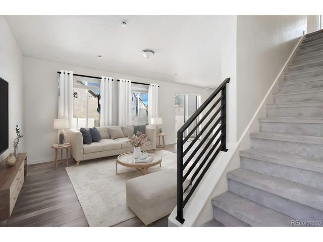 4203 Marblewood Dr, Johnstown, CO 80534