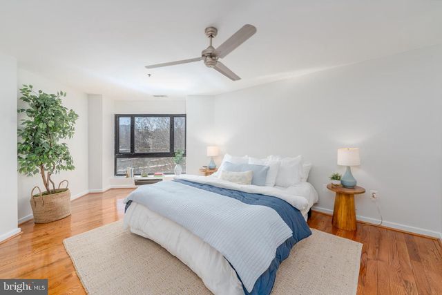 2515 Boston St Apt 201, Baltimore, MD 21224