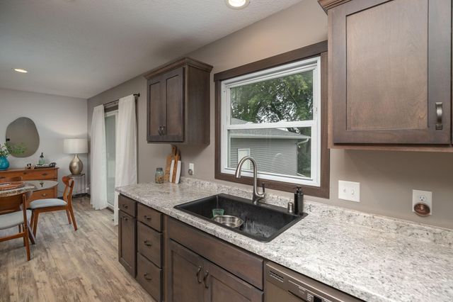 219 Rena Belle Street NW, Eyota, MN 55934
