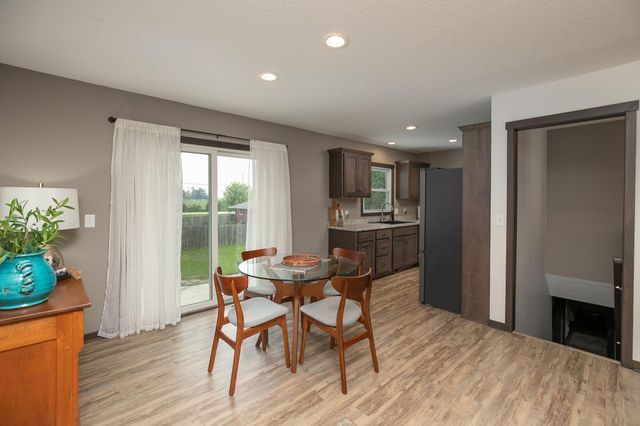 219 Rena Belle Street NW, Eyota, MN 55934