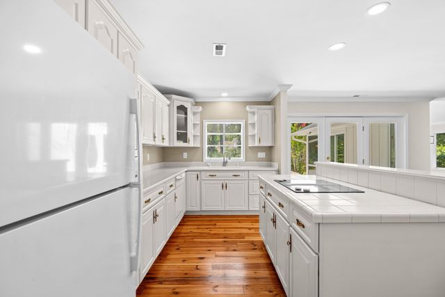 2279 Waverly Rd., Pawleys Island, SC 29585