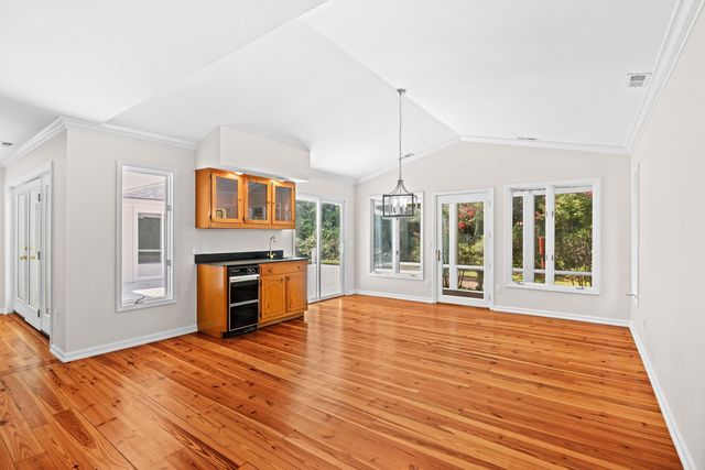 2279 Waverly Rd., Pawleys Island, SC 29585