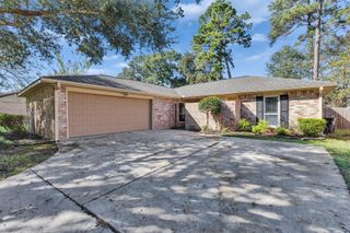 8318 Amurwood Drive, Tomball, TX 77375