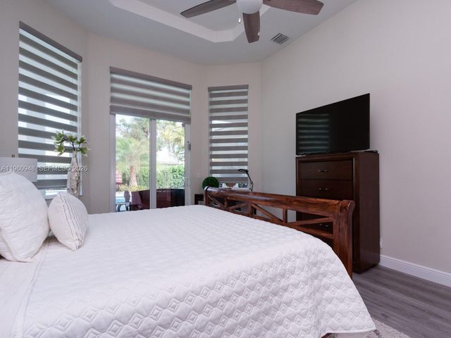 2550 Jardin Mnr, Weston, FL 33327