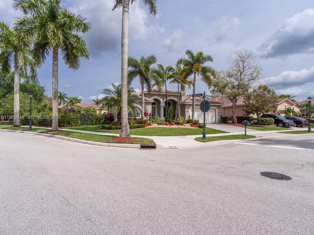 2550 Jardin Mnr, Weston, FL 33327