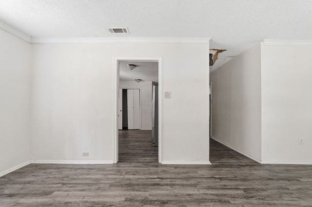 2806 E Atoll Drive, Dallas, TX 75216