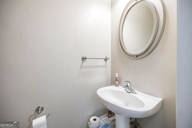 104 Downshire Way, Warner Robins, GA 31088