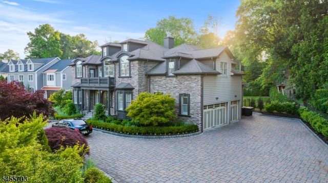 129 Braidburn Rd, Florham Park Boro, NJ 07932