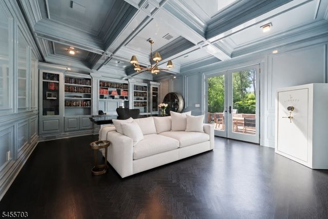 129 Braidburn Rd, Florham Park Boro, NJ 07932