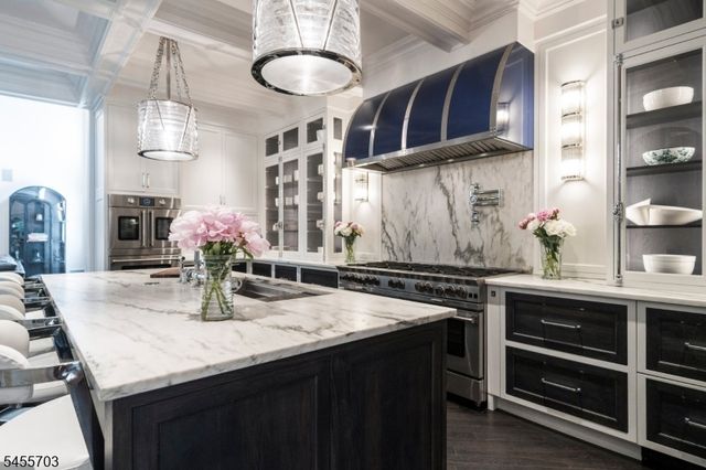 129 Braidburn Rd, Florham Park Boro, NJ 07932