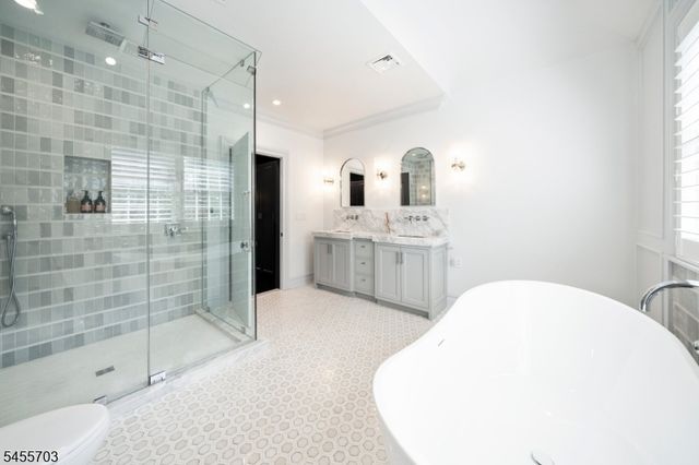 129 Braidburn Rd, Florham Park Boro, NJ 07932