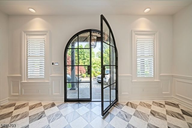 129 Braidburn Rd, Florham Park Boro, NJ 07932