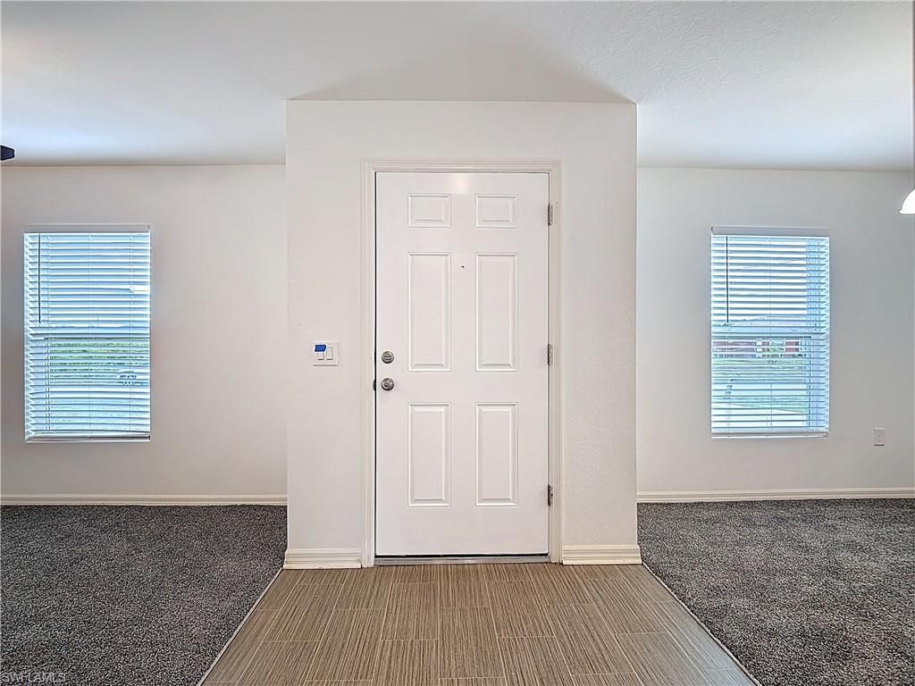 2908 24th ST SW, LEHIGH ACRES, FL 33976 — photo 4