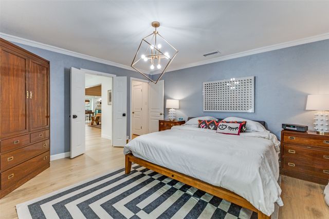 8034 Westover Drive, Dallas, TX 75231