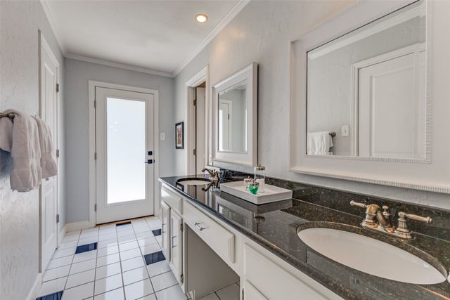 8034 Westover Drive, Dallas, TX 75231