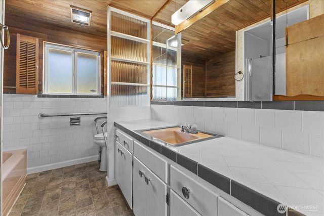 625 165th Street S, Spanaway, WA 98387