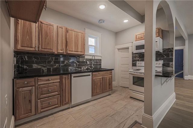 60 S 13 Street, Kansas City, KS 66102