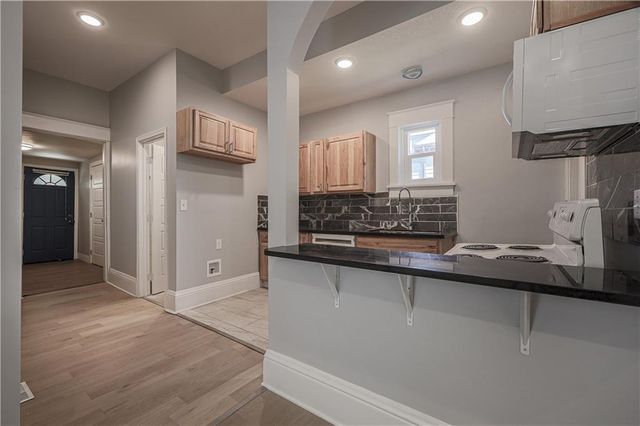 60 S 13 Street, Kansas City, KS 66102