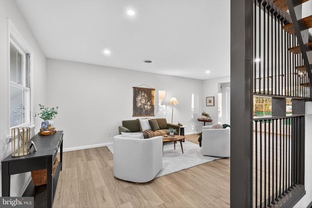 119 OAKS RD, Oxford, PA 19363