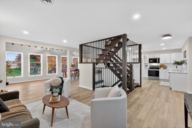 119 OAKS RD, Oxford, PA 19363