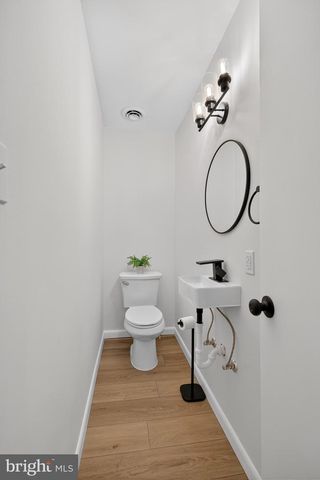 119 OAKS RD, Oxford, PA 19363