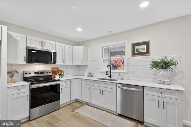 119 OAKS RD, Oxford, PA 19363