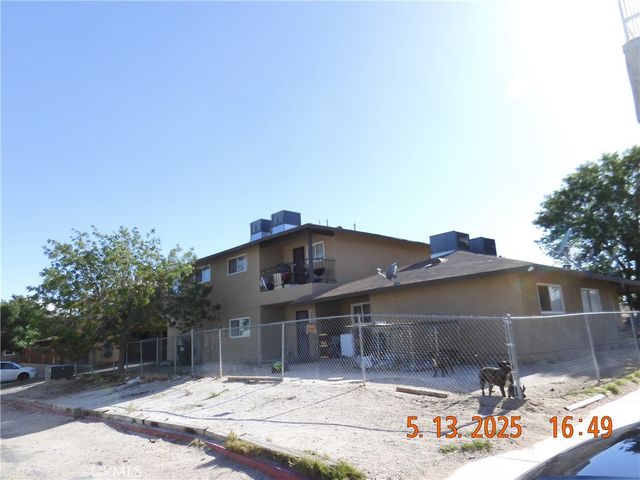 1131 Barstow Road, Barstow, CA 92311